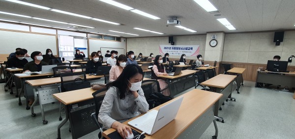 12eb0a41ac74043f3fa83c1c7181df2a_1620278060_48.jpg